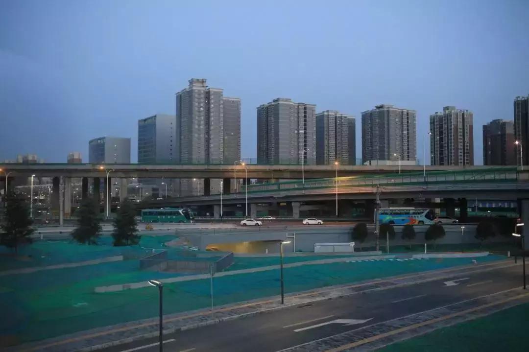 _ 美女货车司机生活 _货车怎么找活