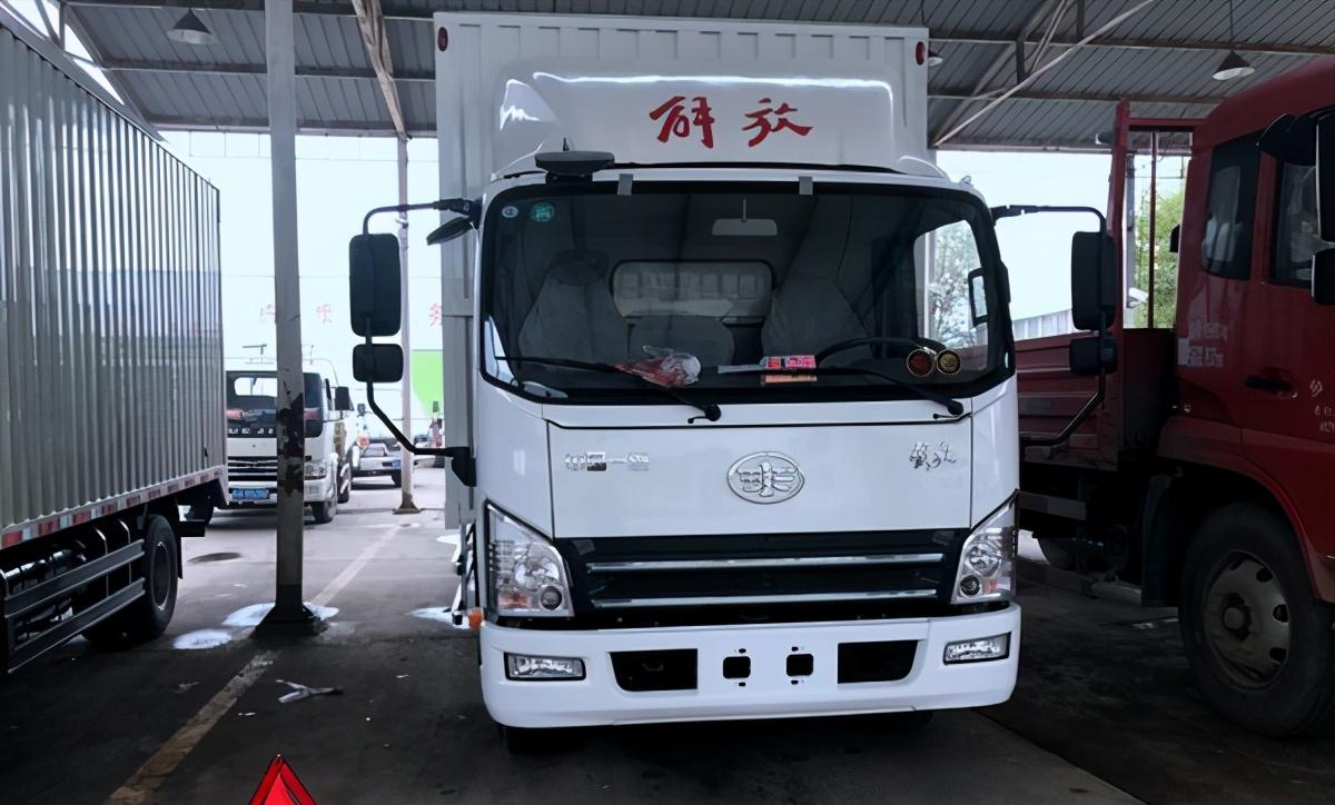 4.2米蓝牌轻卡年检称重_蓝牌轻卡大吨小标治理_蓝牌小货车找活干