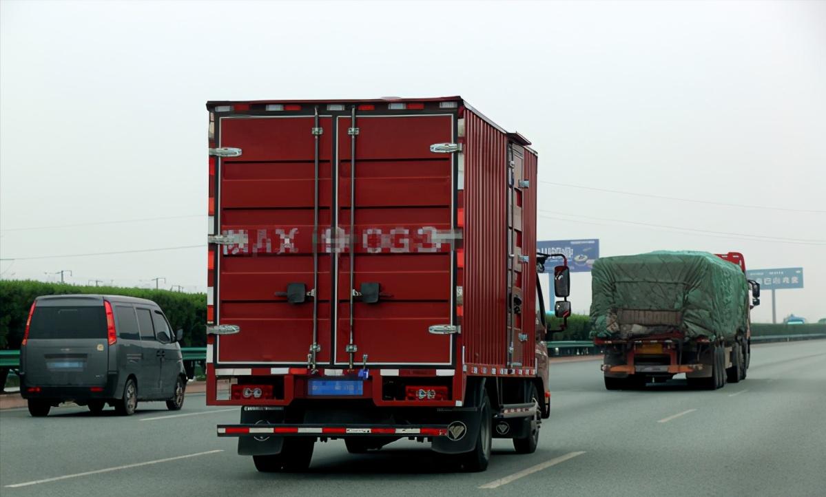 蓝牌小货车找活干_蓝牌轻卡大吨小标治理_4.2米蓝牌轻卡年检称重